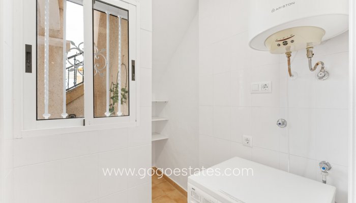 Te koop - Huis - Stadswoning - Orihuela - Villamartin