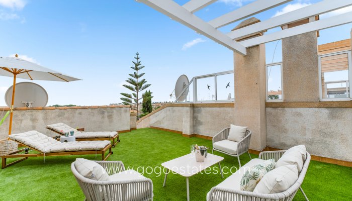 Te koop - Huis - Stadswoning - Orihuela - Villamartin