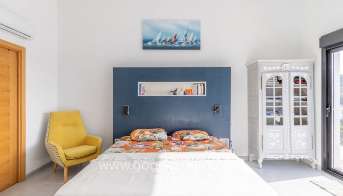 Te koop - Huis - Vrijstaande Villa - Teulada - Moraira