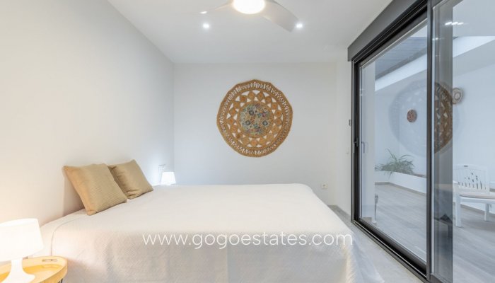 Te koop - Huis - Vrijstaande Villa - Teulada - Moraira