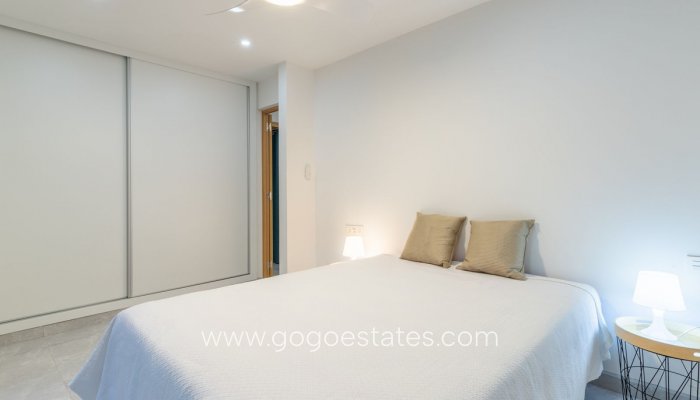 Te koop - Huis - Vrijstaande Villa - Teulada - Moraira