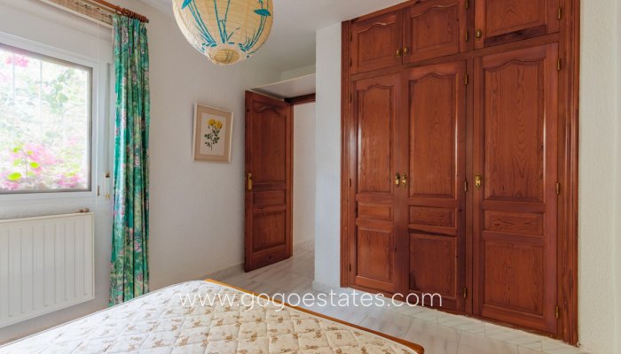 Te koop - Huis - Vrijstaande Villa - Teulada - Moraira