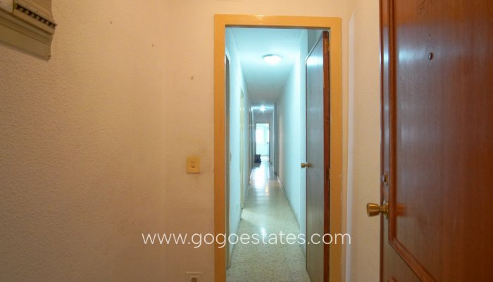 Te koop - Appartement - Appartement op de middelste verdieping - Dénia - Denia Centro