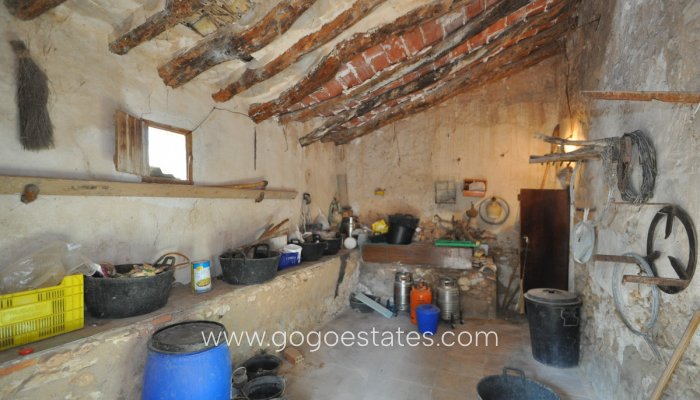 Te koop - Huis - Finca - Cortijo - Pinoso - Pinoso Centro