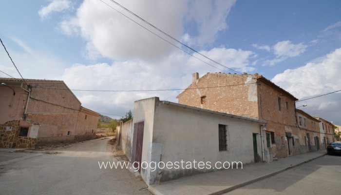 Te koop - Huis - Finca - Cortijo - Pinoso - Pinoso Centro