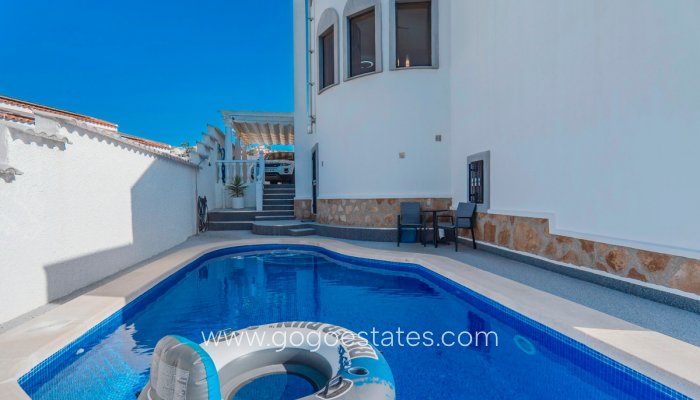 Te koop - Huis - Vrijstaande Villa - Rojales - Ciudad Quesada