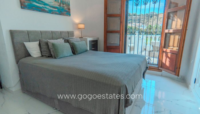 Te koop - Huis - Vrijstaande Villa - Rojales - Ciudad Quesada