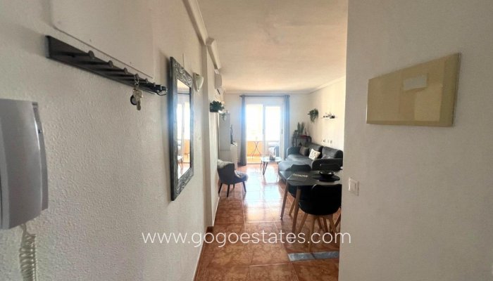 Te koop - Appartement - Appartement op de middelste verdieping - Torrevieja - Torrevieja Centro