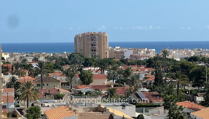 Te koop - Appartement - Appartement op de middelste verdieping - Torrevieja - Torrevieja Centro