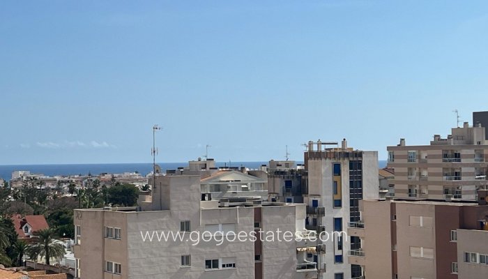 Te koop - Appartement - Appartement op de middelste verdieping - Torrevieja - Torrevieja Centro