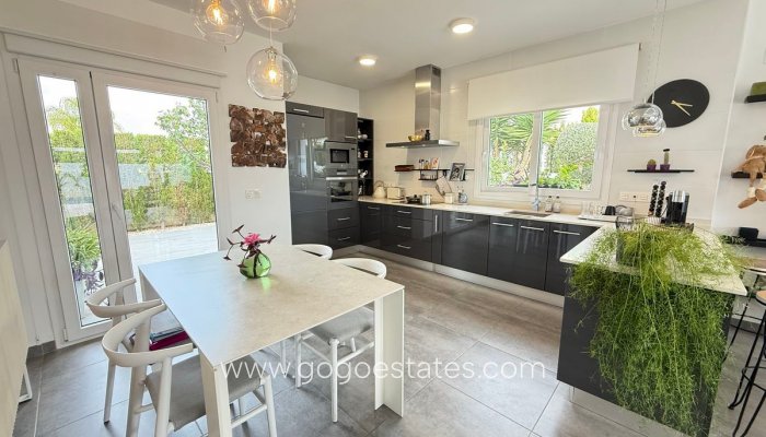 Revente - Maison - Villa Individuelle - Benijofar