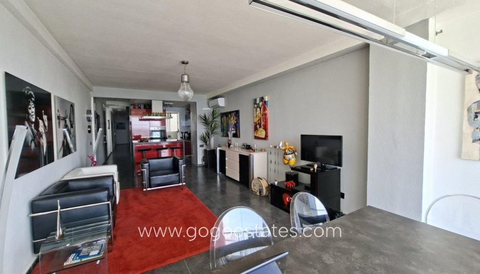 Te koop - Appartement - Appartement op de middelste verdieping - Torrevieja - Torrevieja Centro