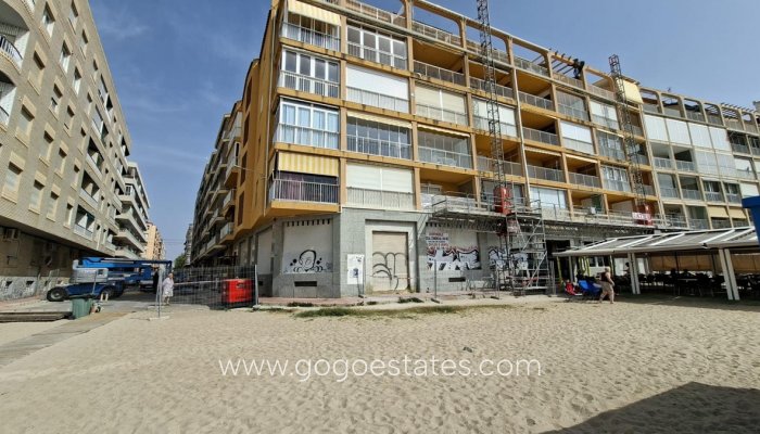 Te koop - Appartement - Appartement op de middelste verdieping - Torrevieja - Torrevieja Centro