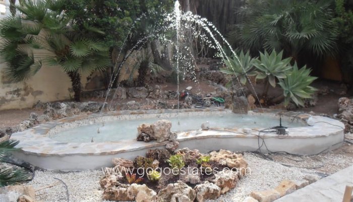 Te koop - Huis - Vrijstaande Villa - Calpe - Calpe Centro