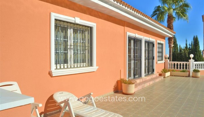 Te koop - Huis - Vrijstaande Villa - Calpe - Calpe Centro