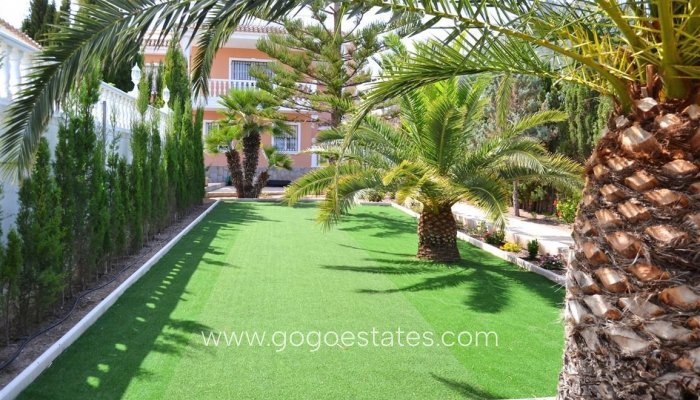 Te koop - Huis - Vrijstaande Villa - Calpe - Calpe Centro