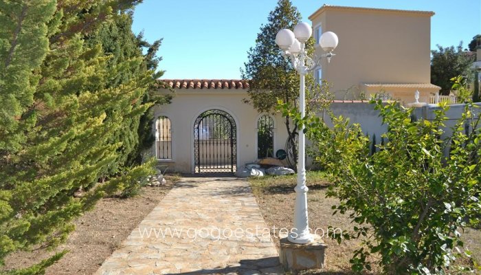 Te koop - Huis - Vrijstaande Villa - Calpe - Calpe Centro