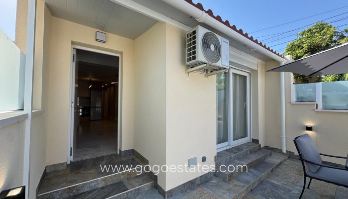 Te koop - Huis - Bungalow - Torrevieja - Torrevieja Centro