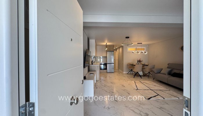 Te koop - Huis - Bungalow - Torrevieja - Torrevieja Centro