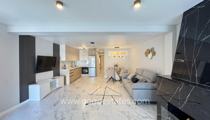 Te koop - Huis - Bungalow - Torrevieja - Torrevieja Centro