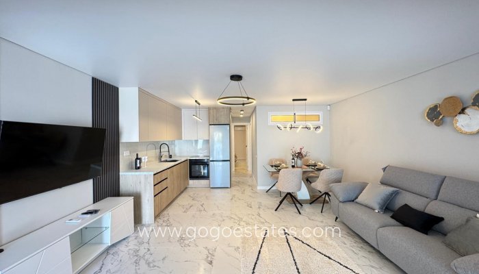 Te koop - Huis - Bungalow - Torrevieja - Torrevieja Centro