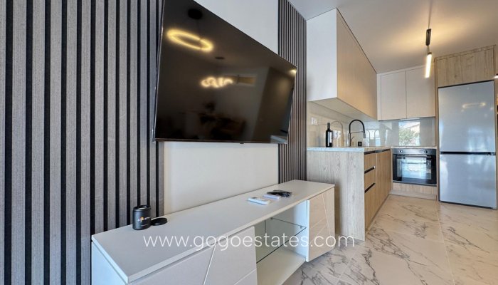 Te koop - Huis - Bungalow - Torrevieja - Torrevieja Centro