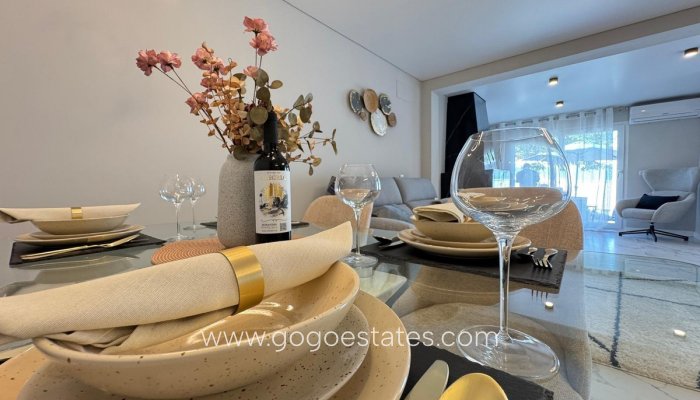 Te koop - Huis - Bungalow - Torrevieja - Torrevieja Centro