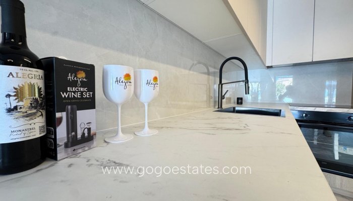 Te koop - Huis - Bungalow - Torrevieja - Torrevieja Centro