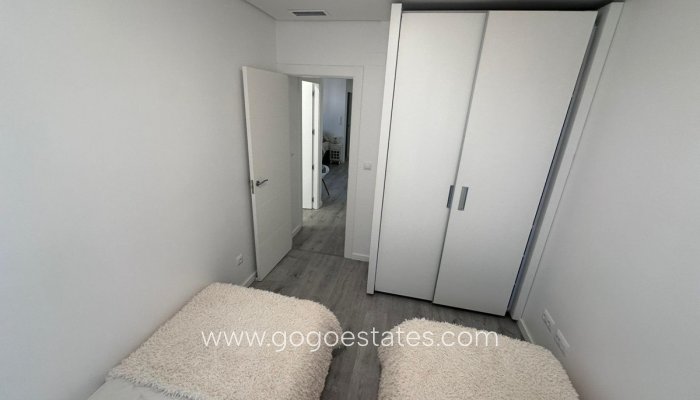 Te koop - Appartement - Appartement op de middelste verdieping - Orihuela - Orihuela Costa