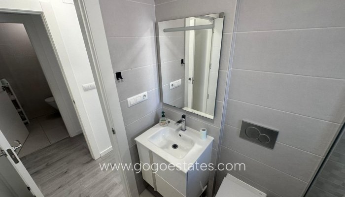 Te koop - Appartement - Appartement op de middelste verdieping - Orihuela - Orihuela Costa