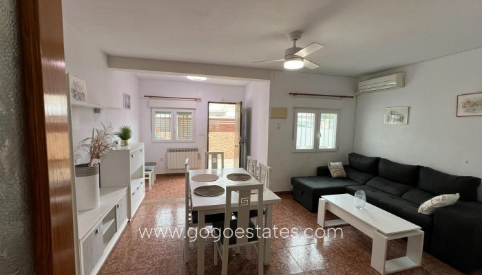 Te koop - Huis - Bungalow - Torrevieja - Torrevieja Centro