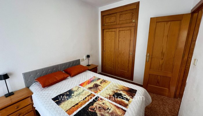 Te koop - Huis - Bungalow - Torrevieja - Torrevieja Centro
