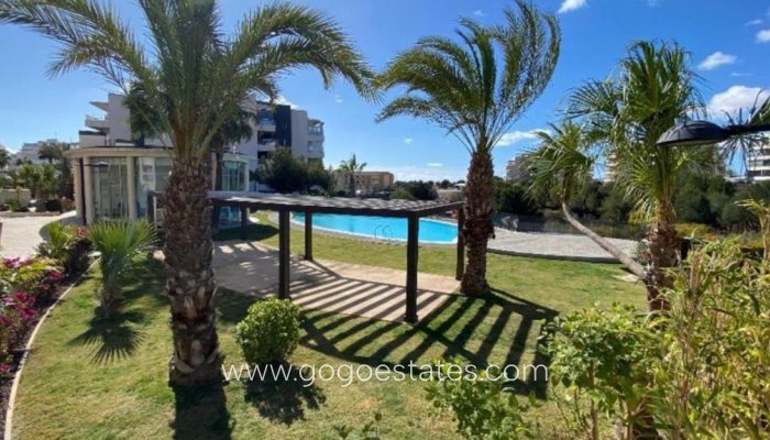 Te koop - Appartement - Appartement op de middelste verdieping - Orihuela - Villamartin