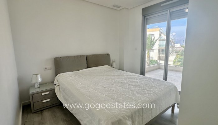 Te koop - Appartement - Appartement op de middelste verdieping - Orihuela - Villamartin