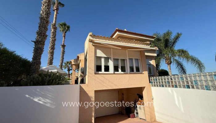 Te koop - Huis - Vrijstaande Villa - San Miguel De Salinas - San Miguel de Salinas Centro