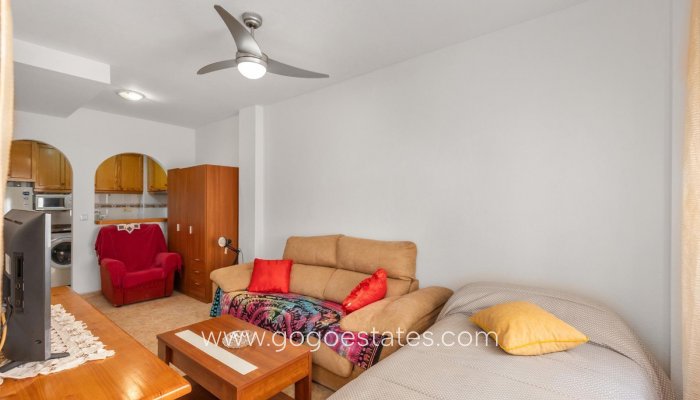 Te koop - Appartement - Studio op de middelste verdieping - Torrevieja - Playa del Cura