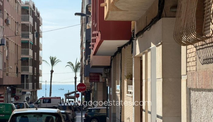 Te koop - Appartement - Appartement op de middelste verdieping - Torrevieja - Playa del Cura