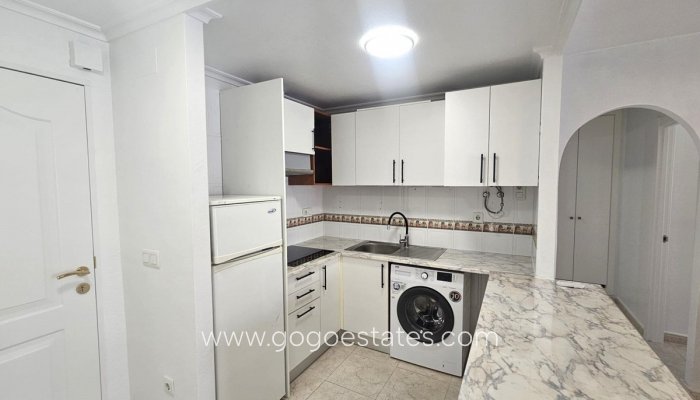Te koop - Appartement - Appartement op de middelste verdieping - Torrevieja - Aguas Nuevas
