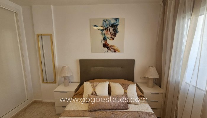 Te koop - Appartement - Appartement op de middelste verdieping - Torrevieja - Aguas Nuevas