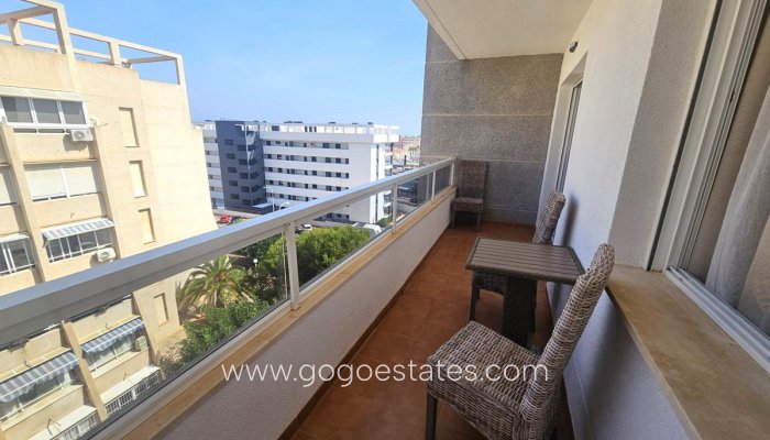 Te koop - Appartement - Appartement op de middelste verdieping - Torrevieja - Aguas Nuevas