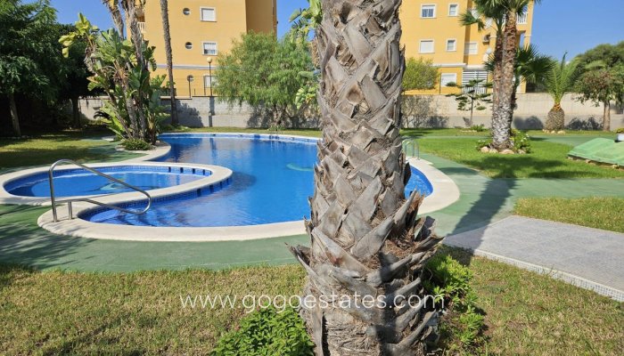Te koop - Appartement - Appartement op de middelste verdieping - Torrevieja - Aguas Nuevas