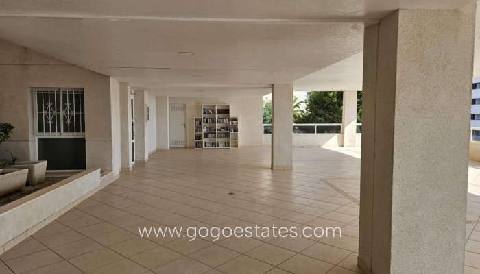 Te koop - Appartement - Appartement op de middelste verdieping - Torrevieja - Aguas Nuevas