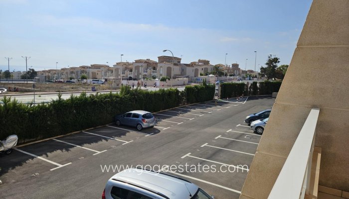 Te koop - Appartement - Appartement op de middelste verdieping - Torrevieja - Aguas Nuevas