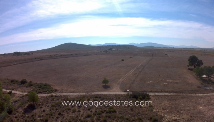 Te koop - Perceel - Land - Yecla - Yecla Centro