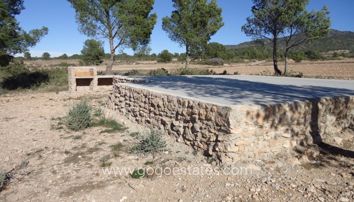 Te koop - Perceel - Land - Yecla - Yecla Centro