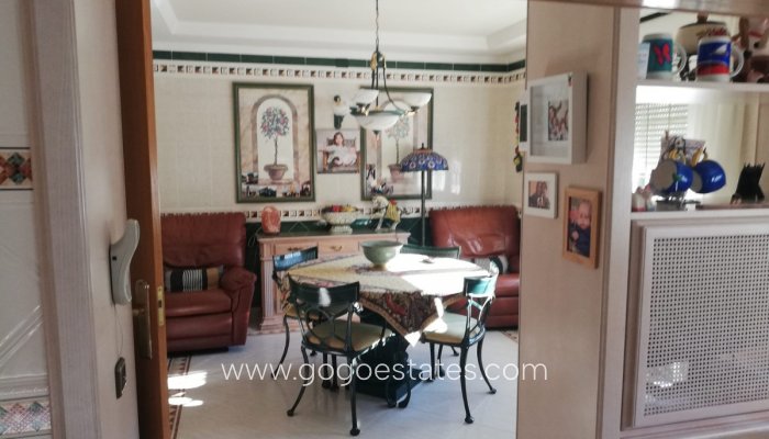 Revente - Maison - Villa Individuelle - Yecla - Yecla Centro