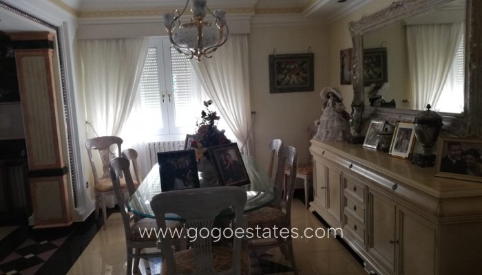 Revente - Maison - Villa Individuelle - Yecla - Yecla Centro