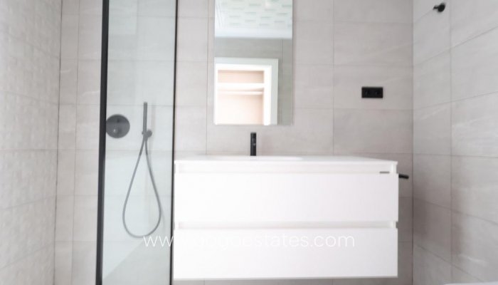 Te koop - Huis - Vrijstaande Villa - Los Alcazares - Los Alcazares Centro