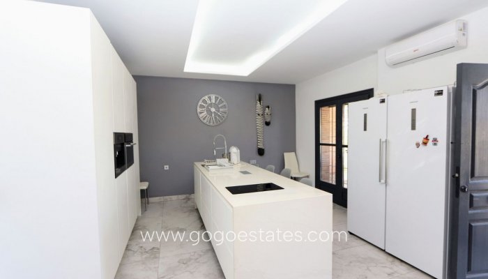 Te koop - Huis - Vrijstaande Villa - Murcia - Cañada de San Pedro