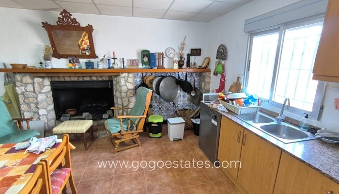 Te koop - Huis - Finca - Cortijo - Yecla - Yecla Centro